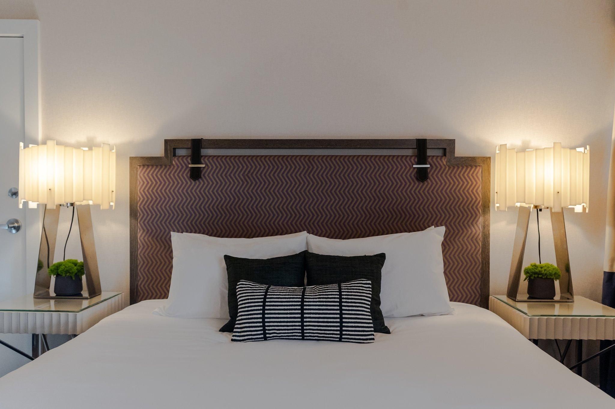 1 Bedroom Suite Jetted Tub