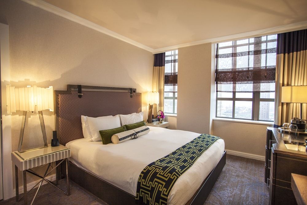 Kimpton Hotel Palomar Philadelphia by IHG Room, 1 King Bed 3