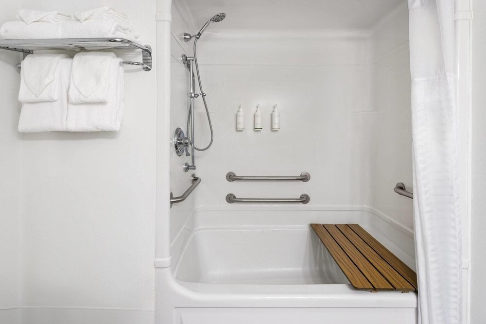 Days Inn by Wyndham Penn State