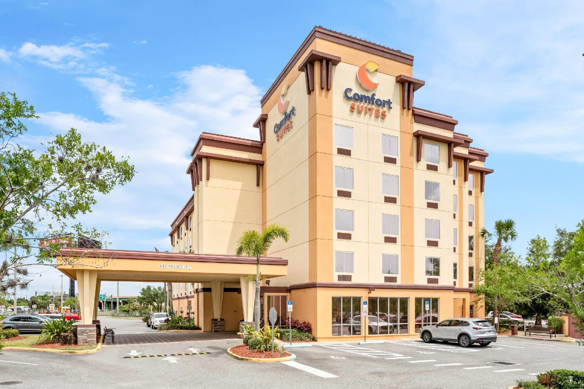 undefined Comfort Suites Orlando Airport 2