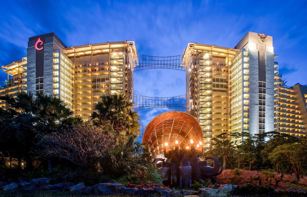 undefined Centara Grand Mirage Beach Resort Pattaya 9