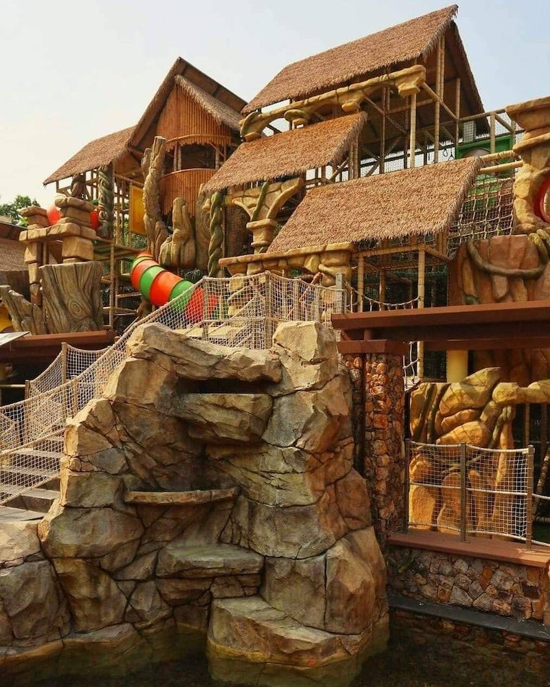 undefined Centara Grand Mirage Beach Resort Pattaya 10