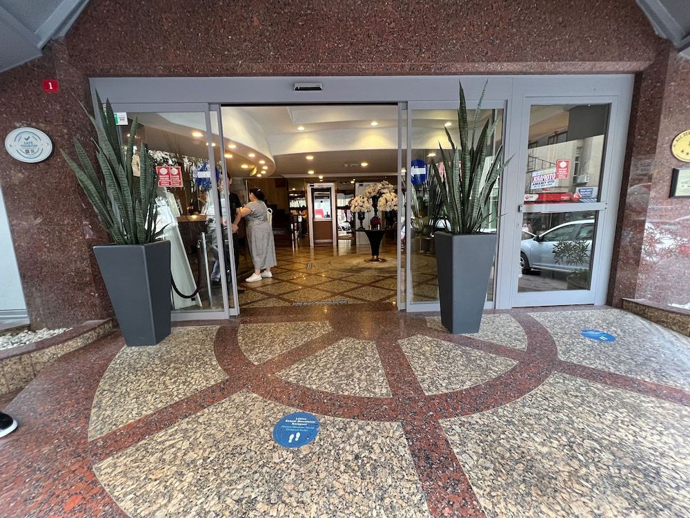 undefined All Seasons Hotel 2