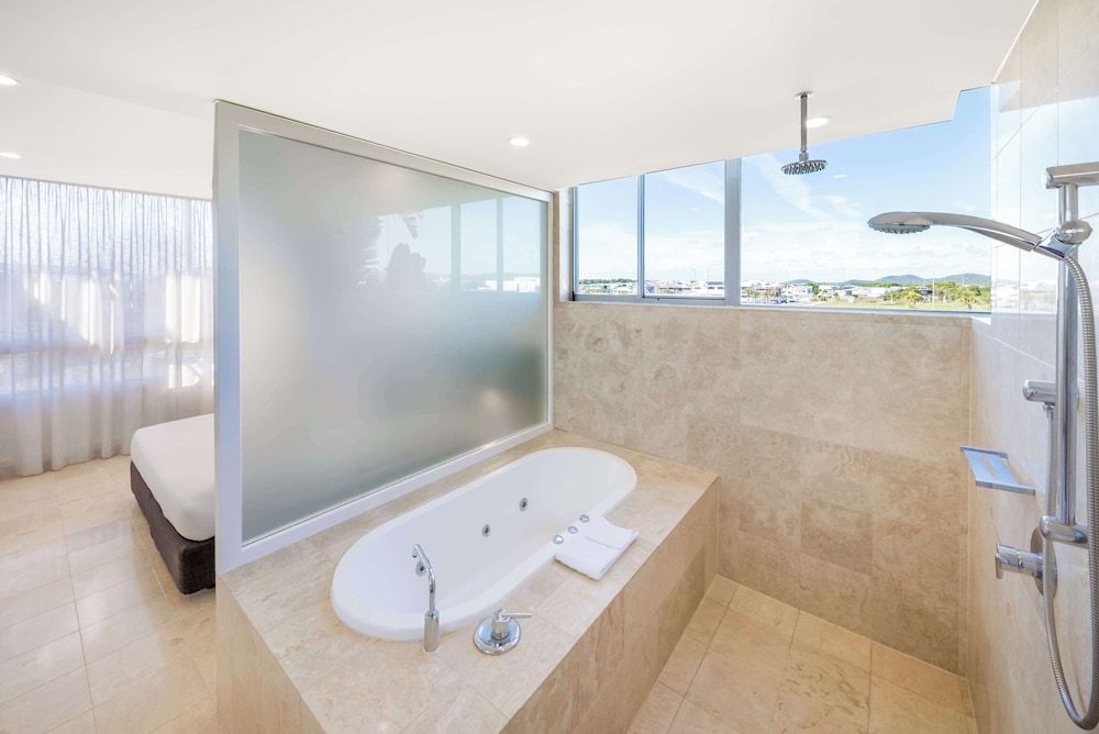 Oaks Casuarina Santai Resort 2 Bedroom 8