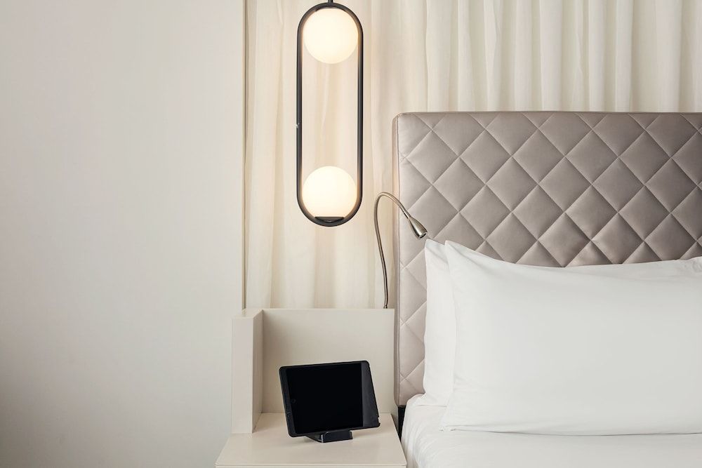 W London Wonderful Room, Room, 2 Twin Beds 4