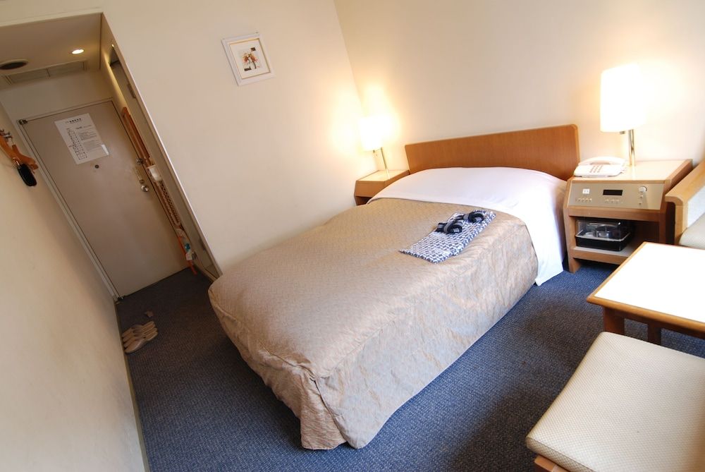 Double Room, Non Smoking (Bed width 140cm)