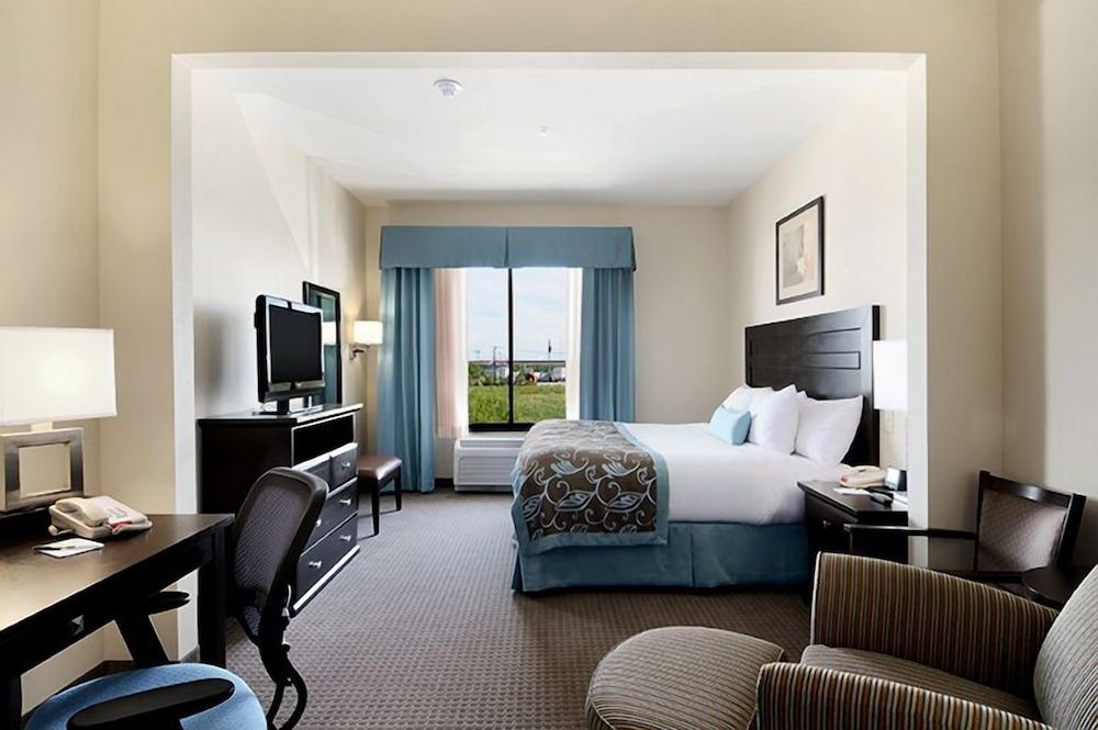Standard Room, 1 King Bed, Non Smoking