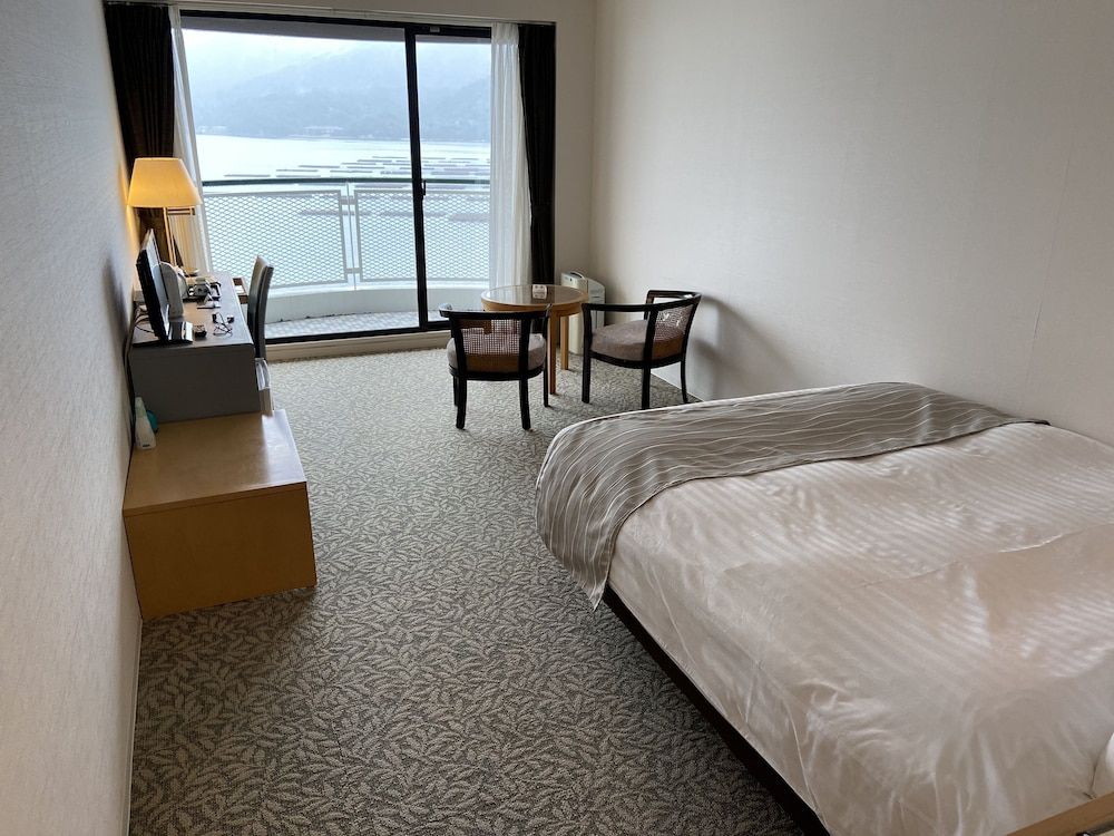 Standard Double Room, 1 Queen Bed, Non Smoking, Ocean View