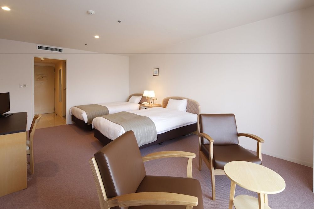 Twin Room, Non Smoking, Mountain View