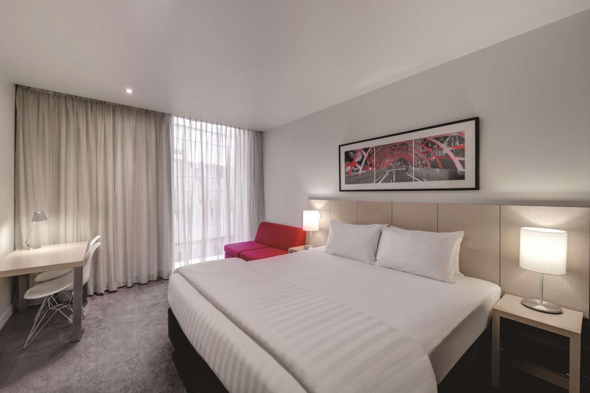 Travelodge Hotel Melbourne Docklands 2-Bedroom Apartment