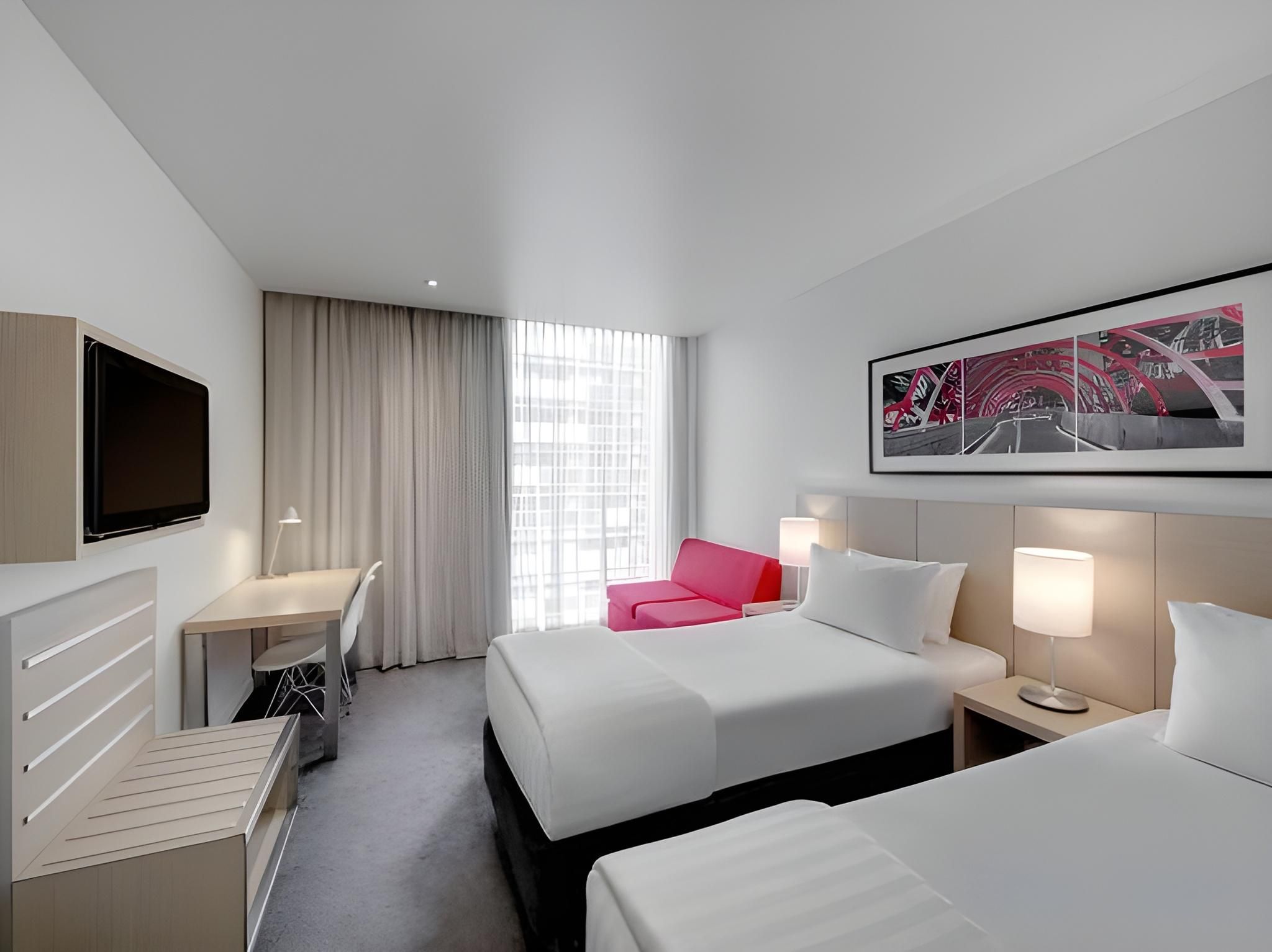 Corner Room King or Twin