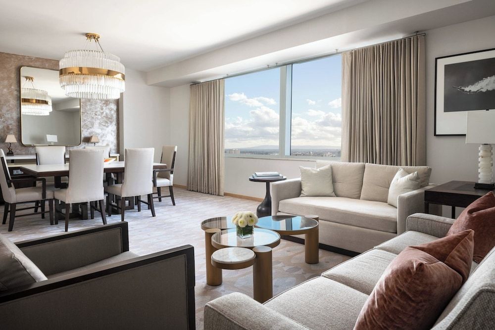 The Ritz-Carlton, Los Angeles