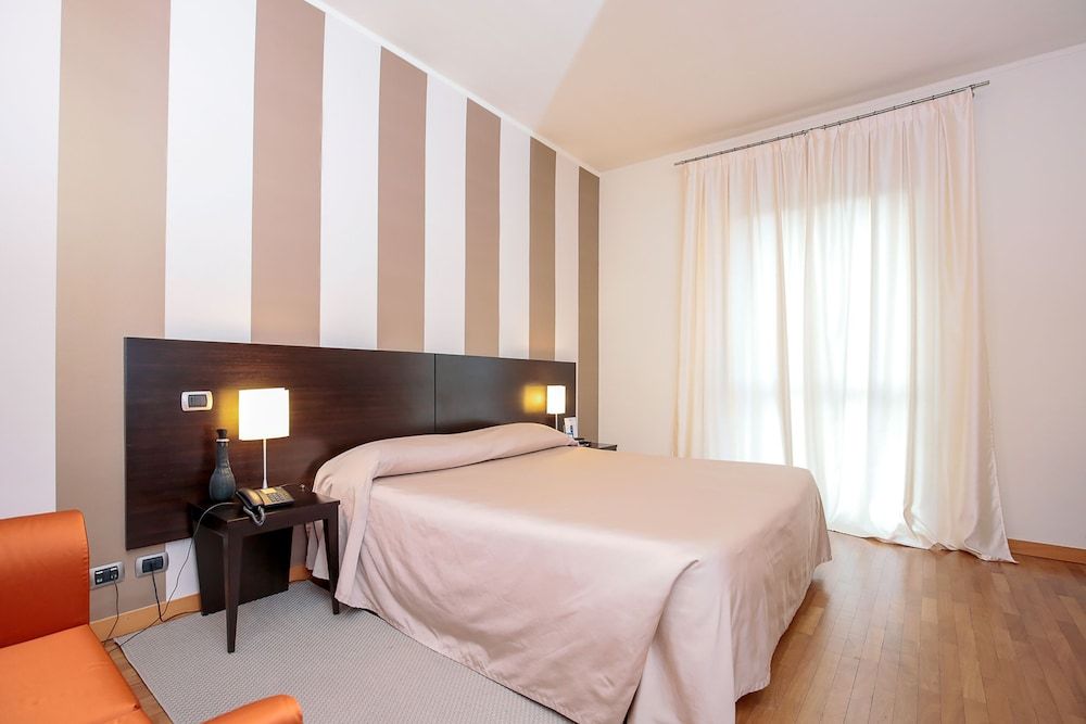 Hotel Aleramo Superior Double or Twin Room 4