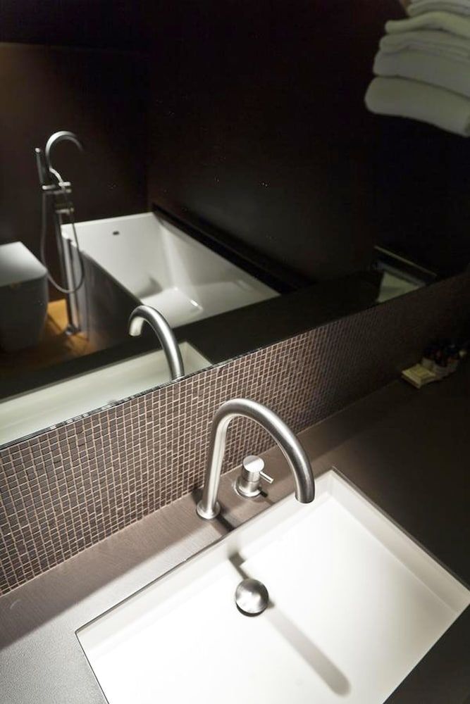 Hotel Aleramo Junior Suite 4