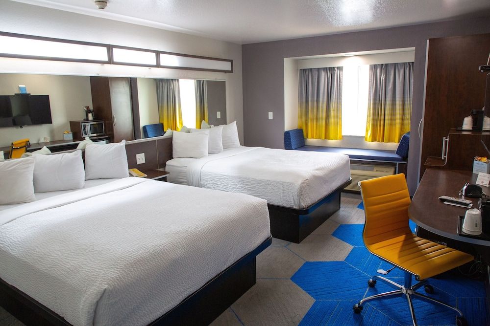 Standard Room, 2 Queen Beds