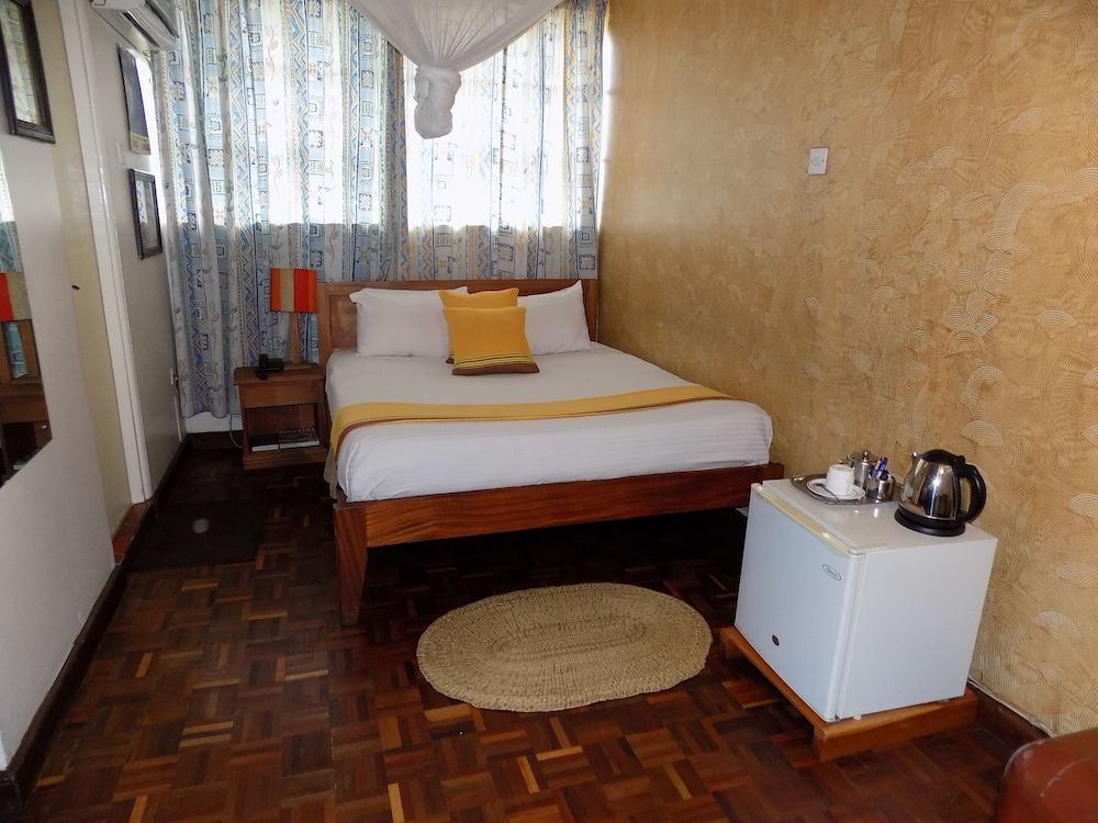 undefined Kenya Comfort Hotel 9