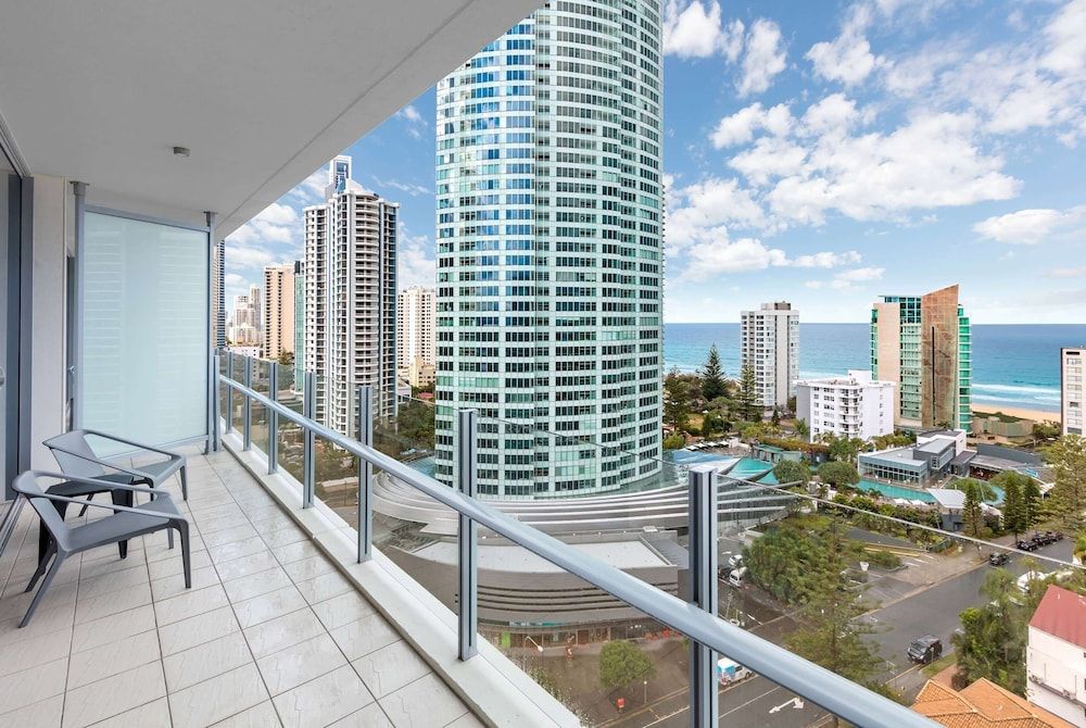 undefined Wyndham Surfers Paradise 7