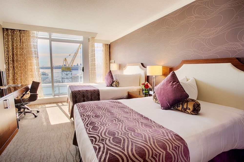 Superior Room, 2 Double Beds, Harbor View