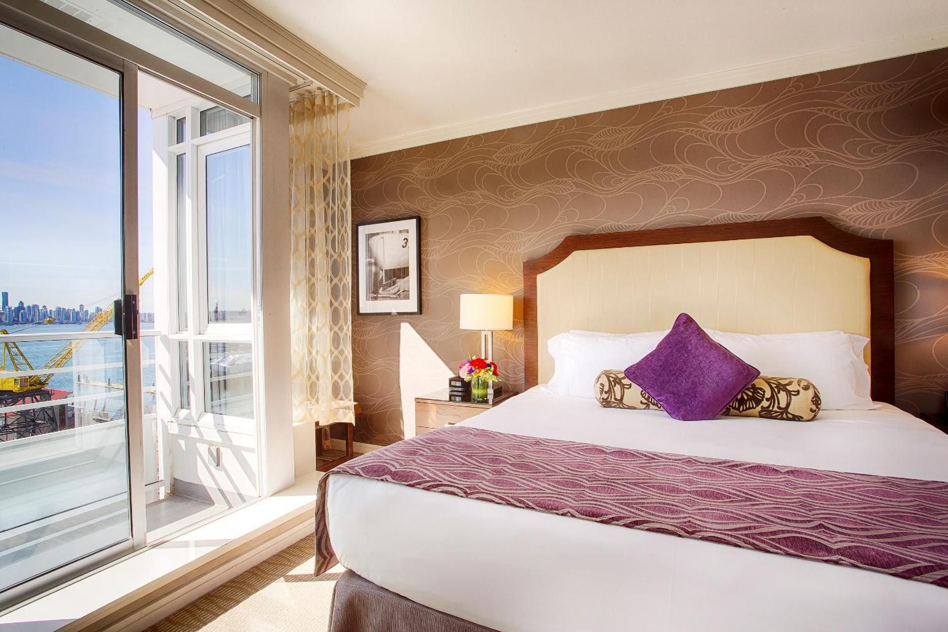 Superior Double Room with Two Double Beds with Harbor View