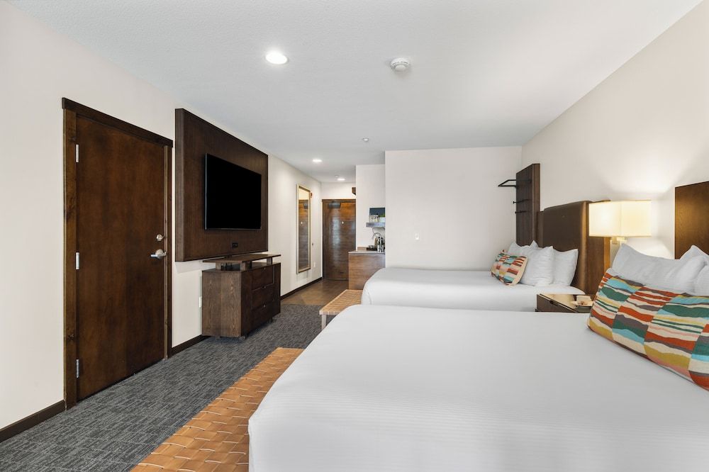 The Oxford Hotel Bend Boutique 2 Queen 2