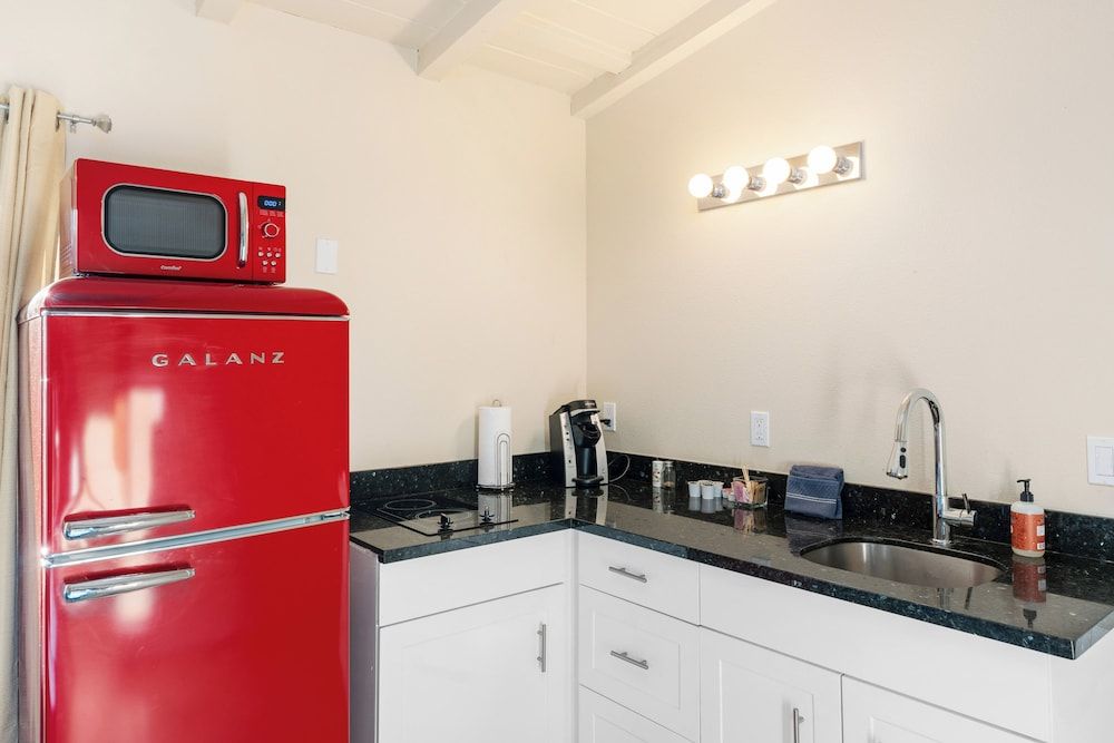 West Sonoma Inn & Spa Cottage, 2 Bedrooms, Kitchen, Valley View 4