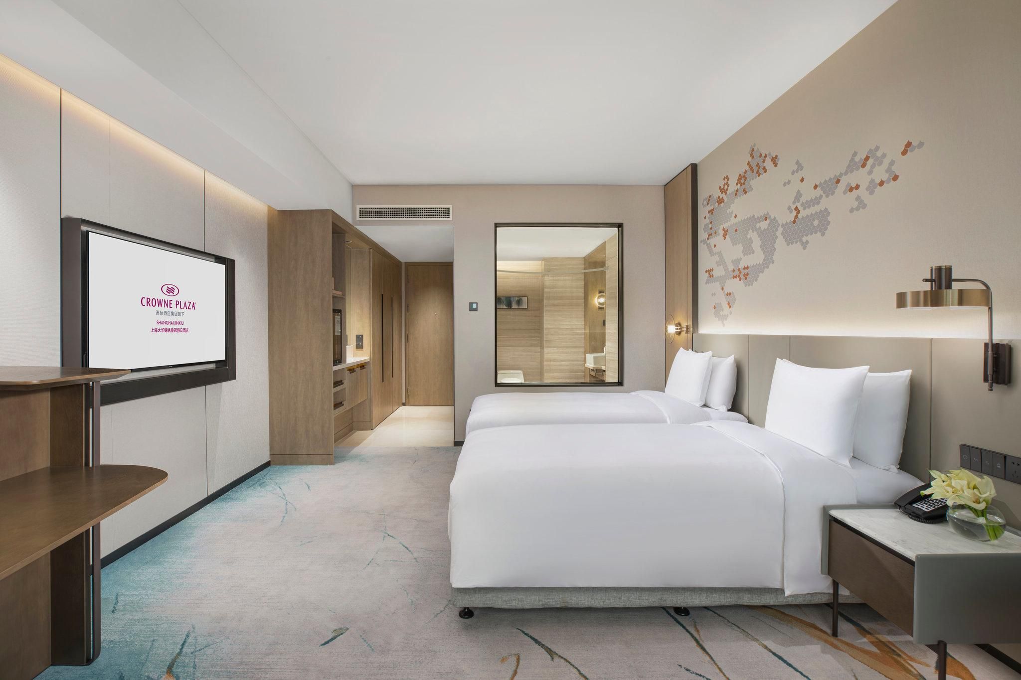 2 Bed Twin Superior Room