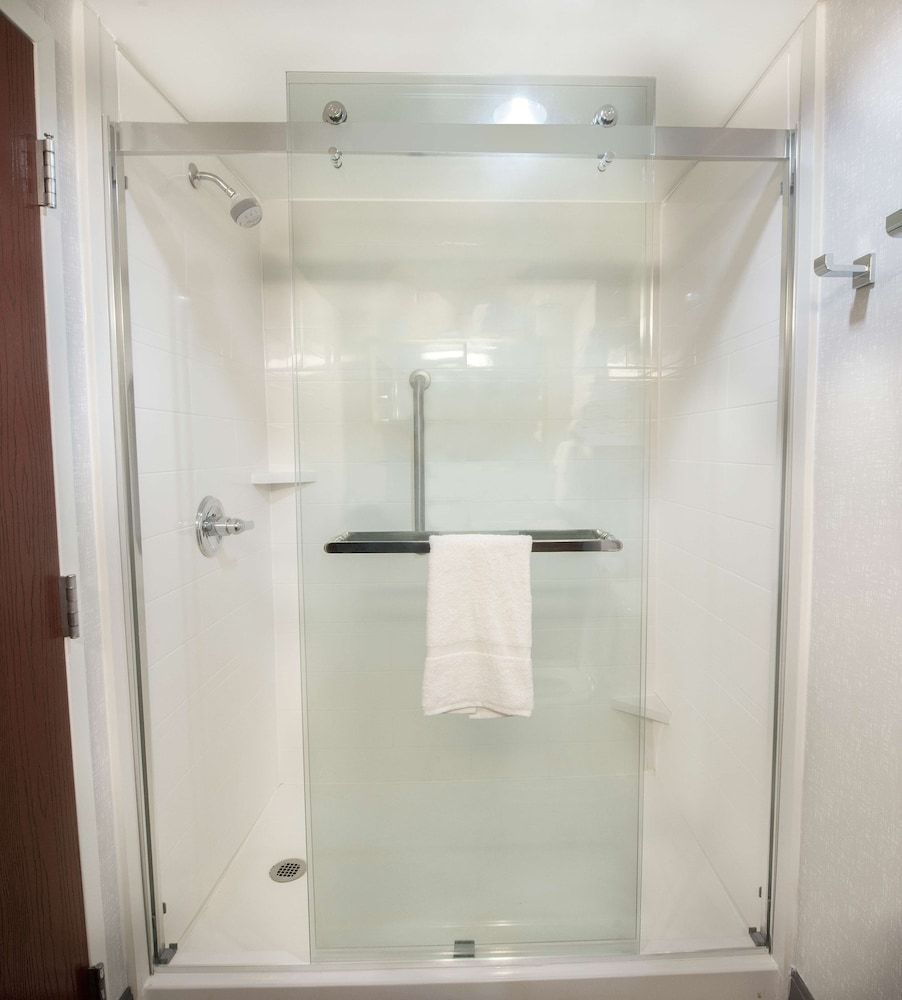 Room, 1 King Bed, Non Smoking, Kitchen