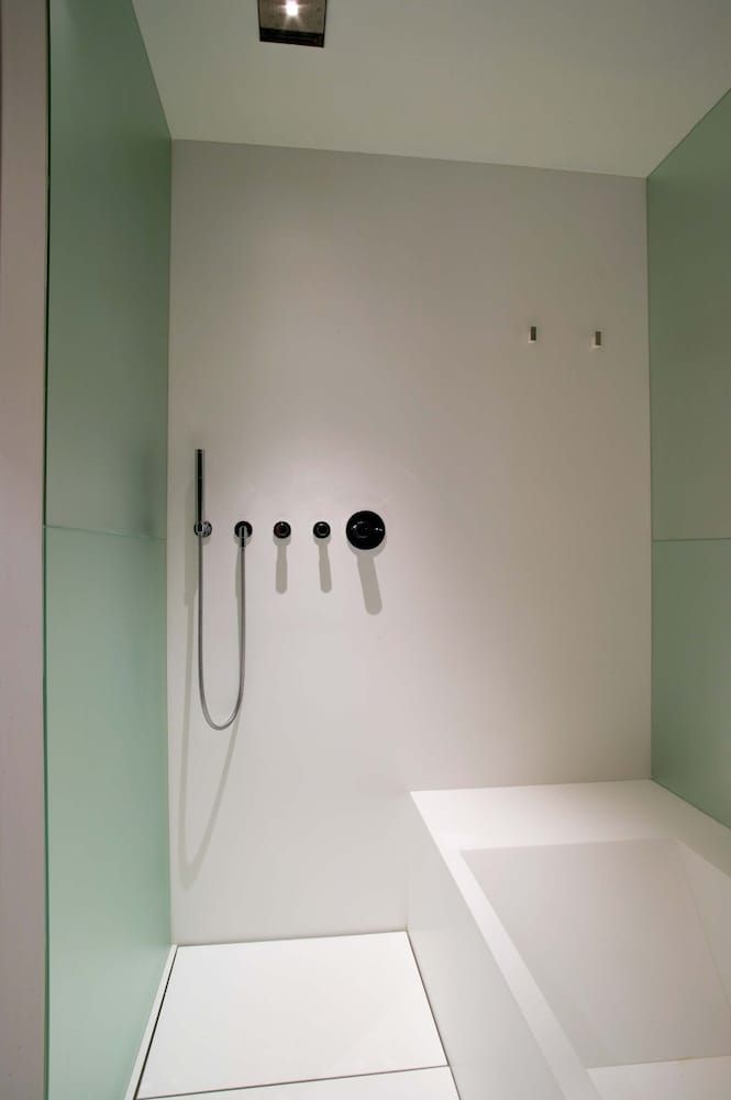 Mercer Casa Torner i Güell Deluxe Double or Twin Room 4