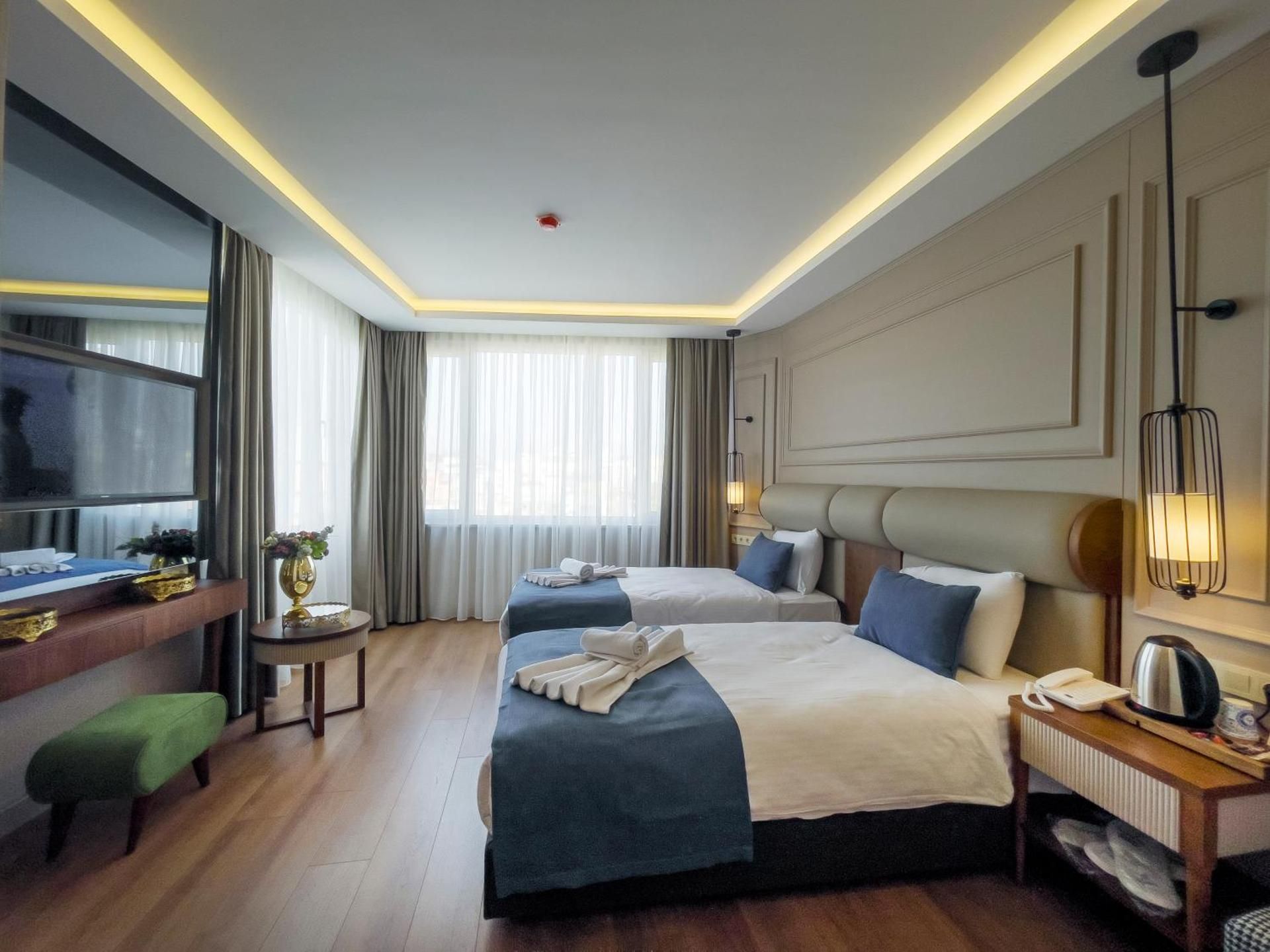 undefined Martinenz Hotel 7