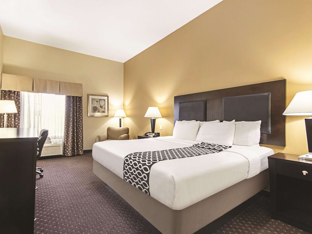 Room, 1 King Bed, Non Smoking