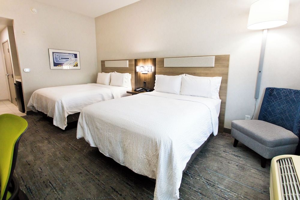 Suite, 2 Queen Beds