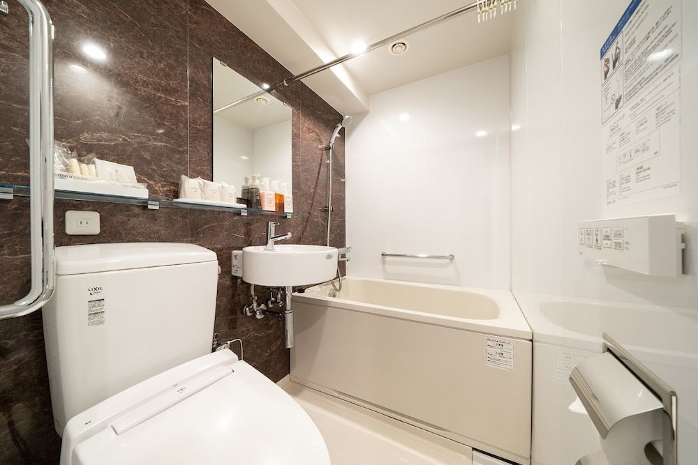 undefined Hotel Sunlite Shinjuku 10