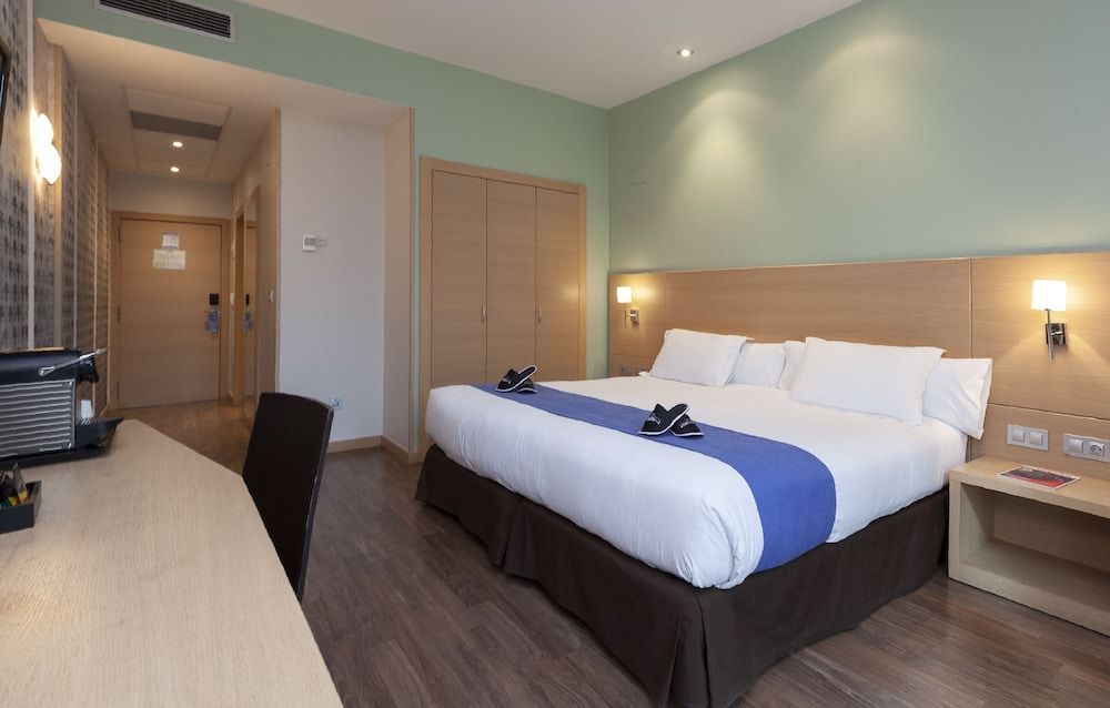 Spirit Hotel Gran Bilbao Double or Twin Room 4