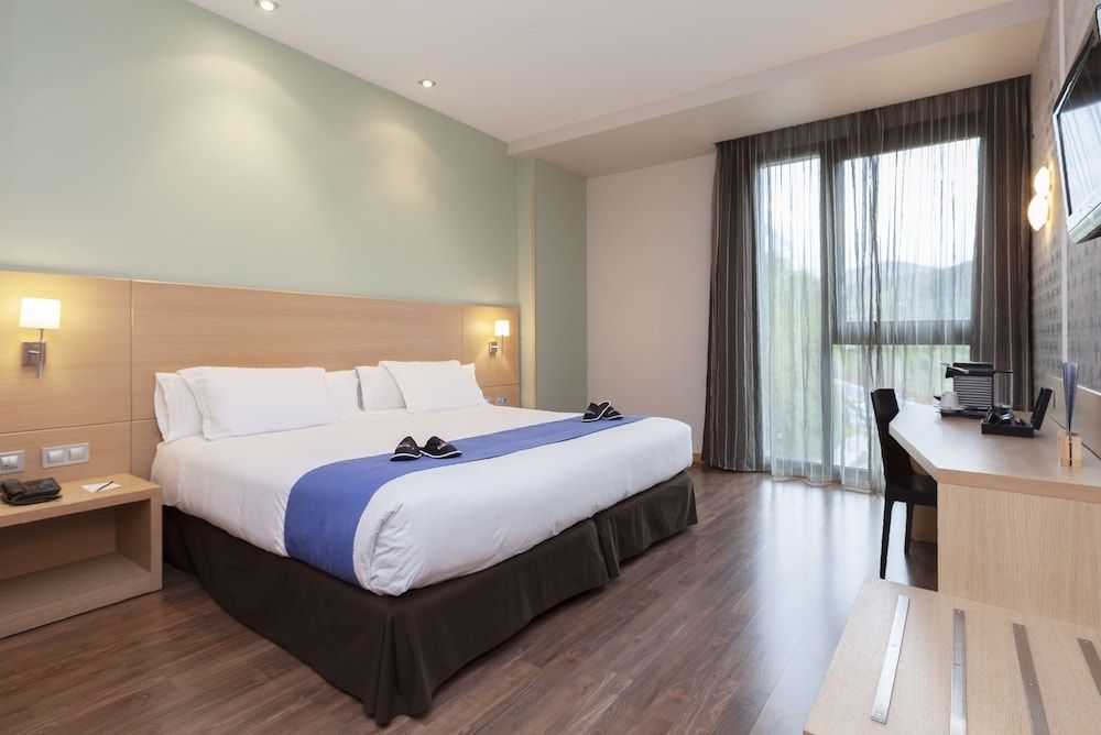 Spirit Hotel Gran Bilbao Double or Twin Room 6