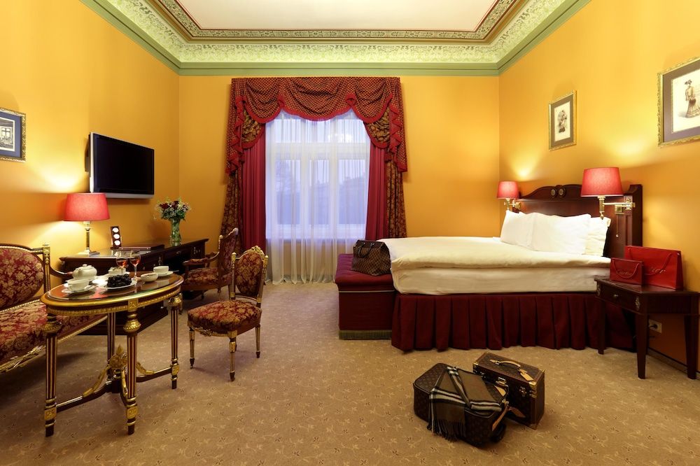 Gallery Park Hotel & SPA, a Châteaux & Hôtels Collection Family Suite 2