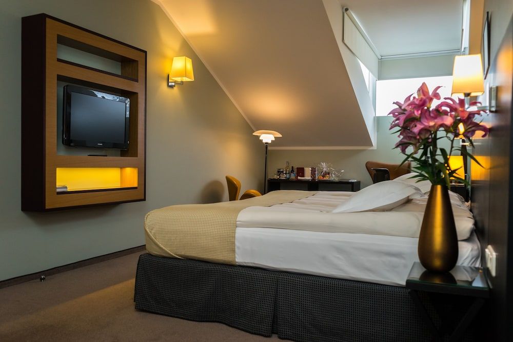 Gallery Park Hotel & SPA, a Châteaux & Hôtels Collection Superior Double or Twin Room (with Spa Access) 2
