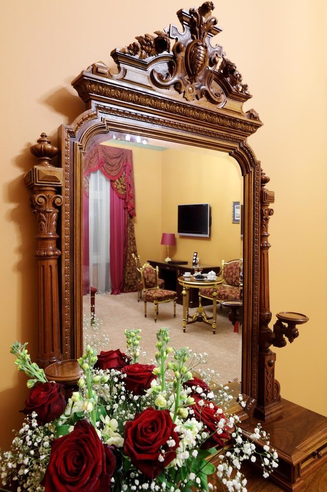 Gallery Park Hotel & SPA, a Châteaux & Hôtels Collection Family Suite 6