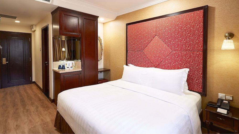 undefined Nostalgia Hotel 9