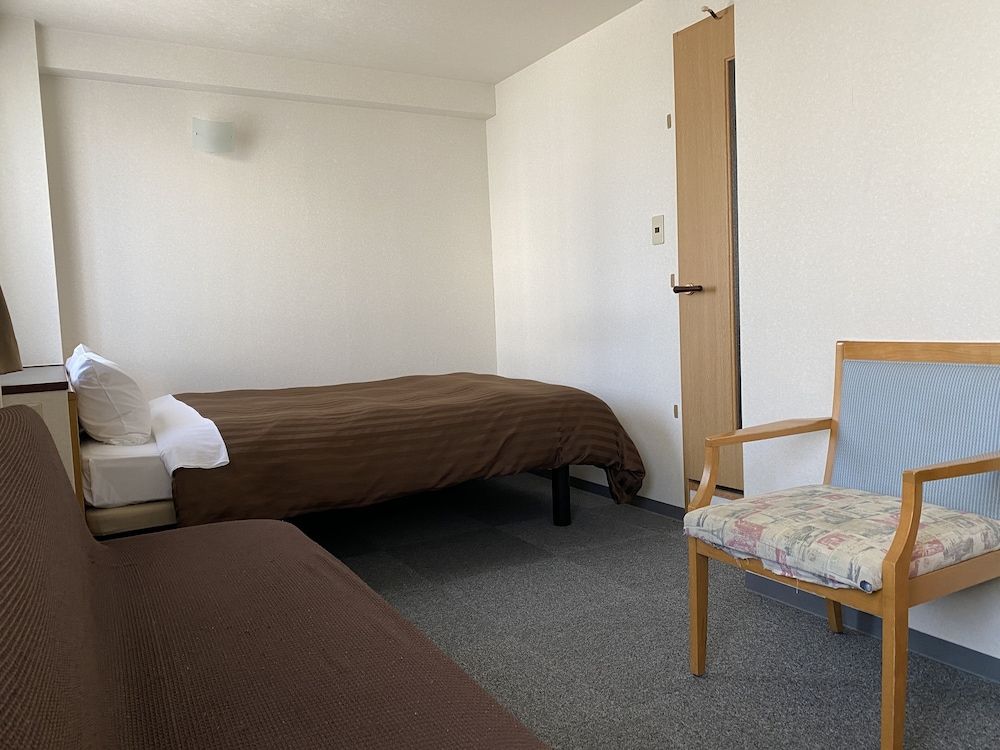 undefined Sakura Hotel Hatagaya 9