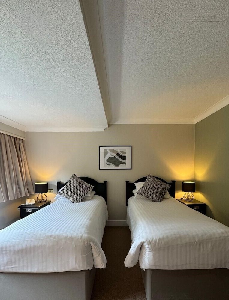 Best Western Frodsham Forest Hills Hotel Standard Room, 2 Twin Beds, Non Smoking 4