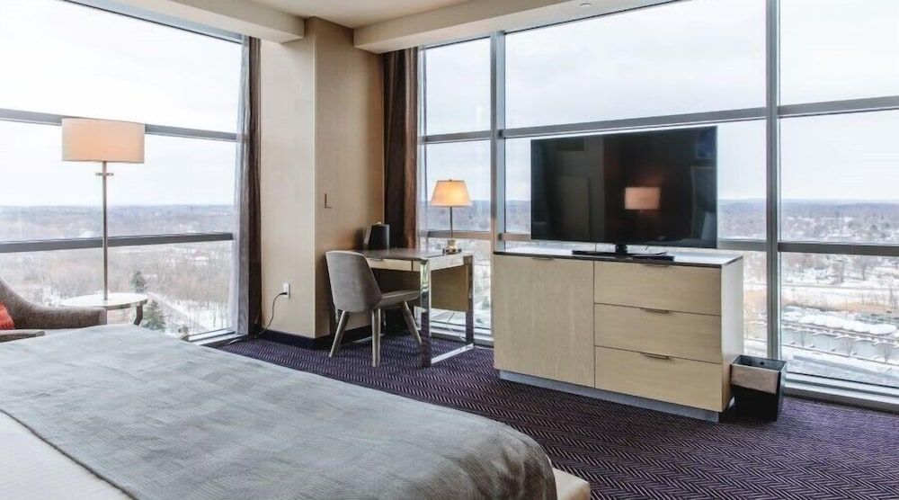 Panoramic Room, 1 King Bed, Non Smoking, City View