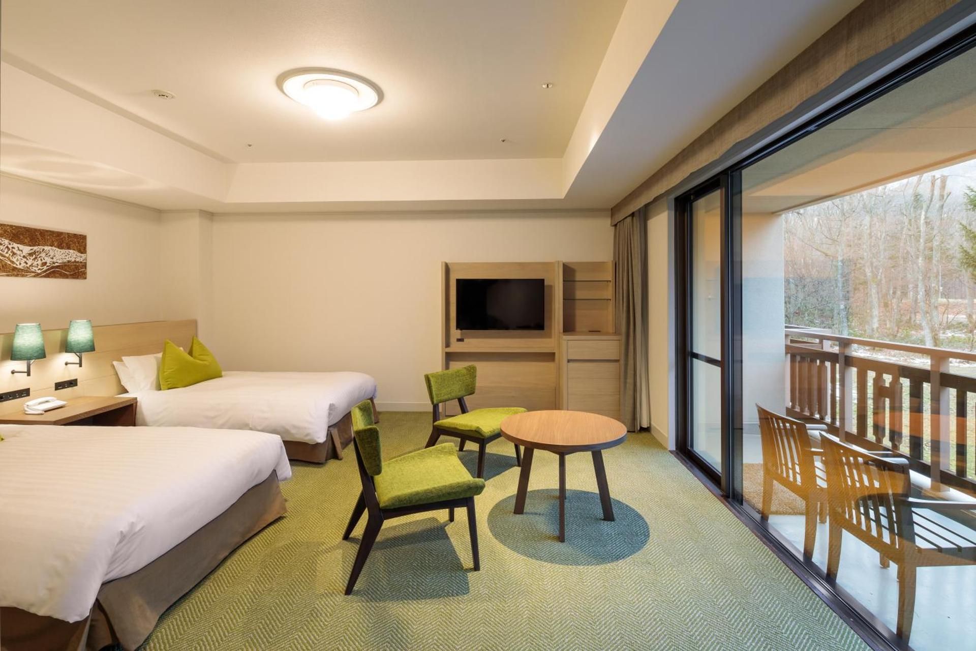 Deluxe Twin Room for 4 People - Non-Smoking