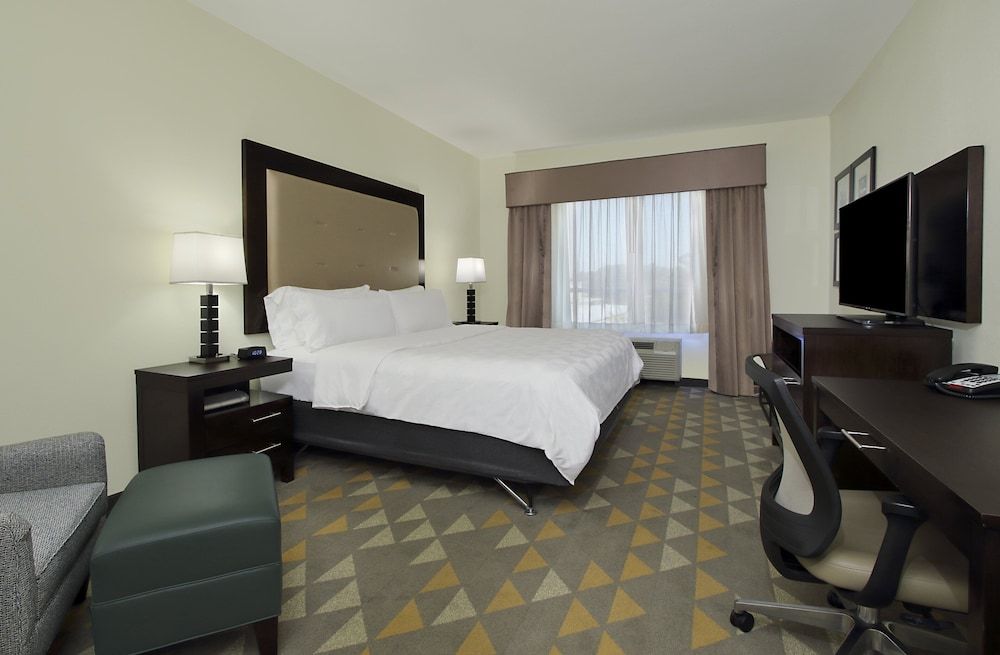 Standard Room, 1 King Bed