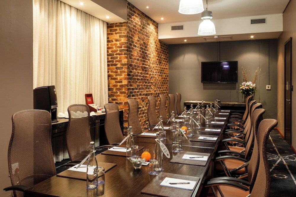 undefined Protea Hotel by Marriott O.R. Tambo Airport 8
