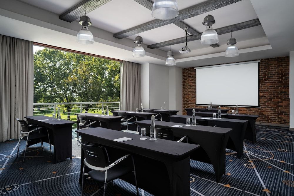 undefined Protea Hotel by Marriott O.R. Tambo Airport 7