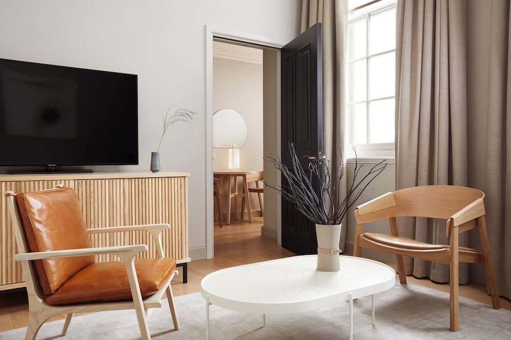 undefined The Prince Akatoki London 3