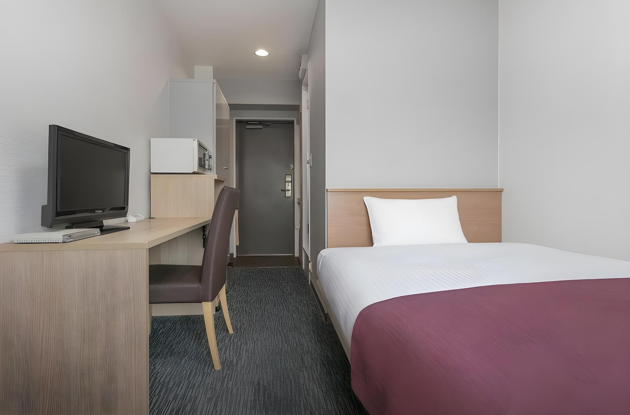 economy single room, non smoking, annex building (cleaning is optional with additional cost)