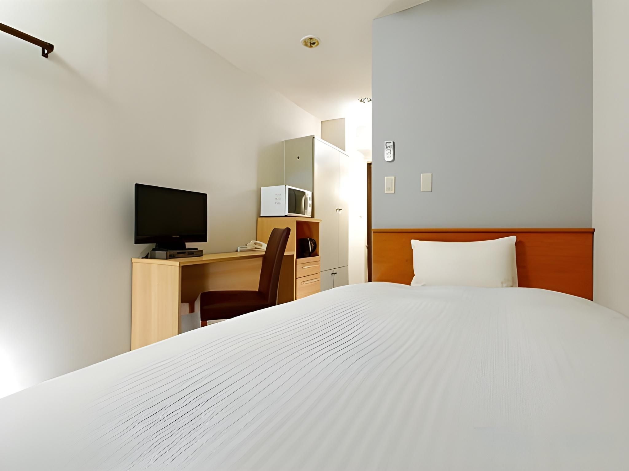 Economy Single Room - Smoking, Linen Exchange Excluded