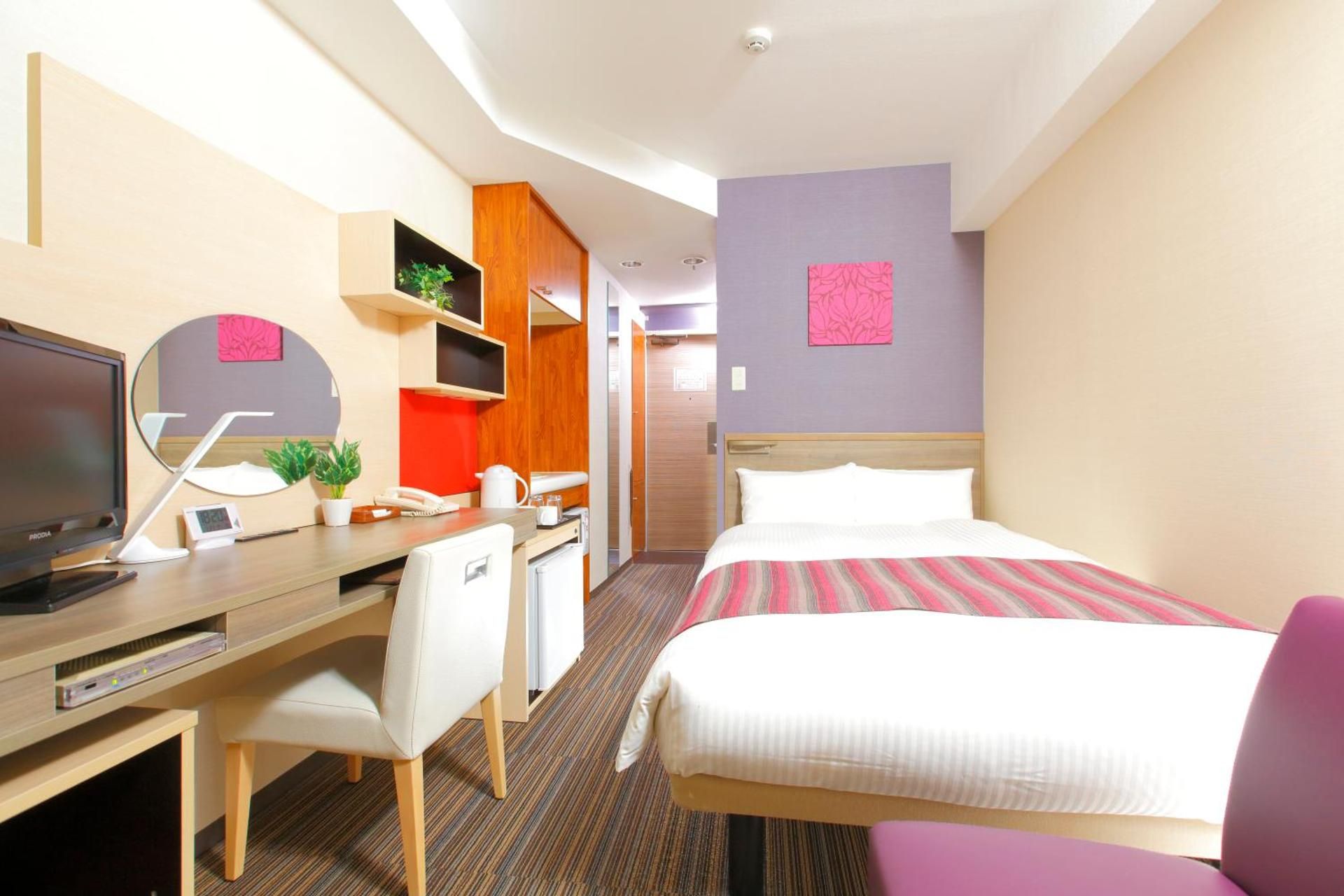 City View Small Double Room - Non-Smoking, Optional Cleaning for Additional Cost