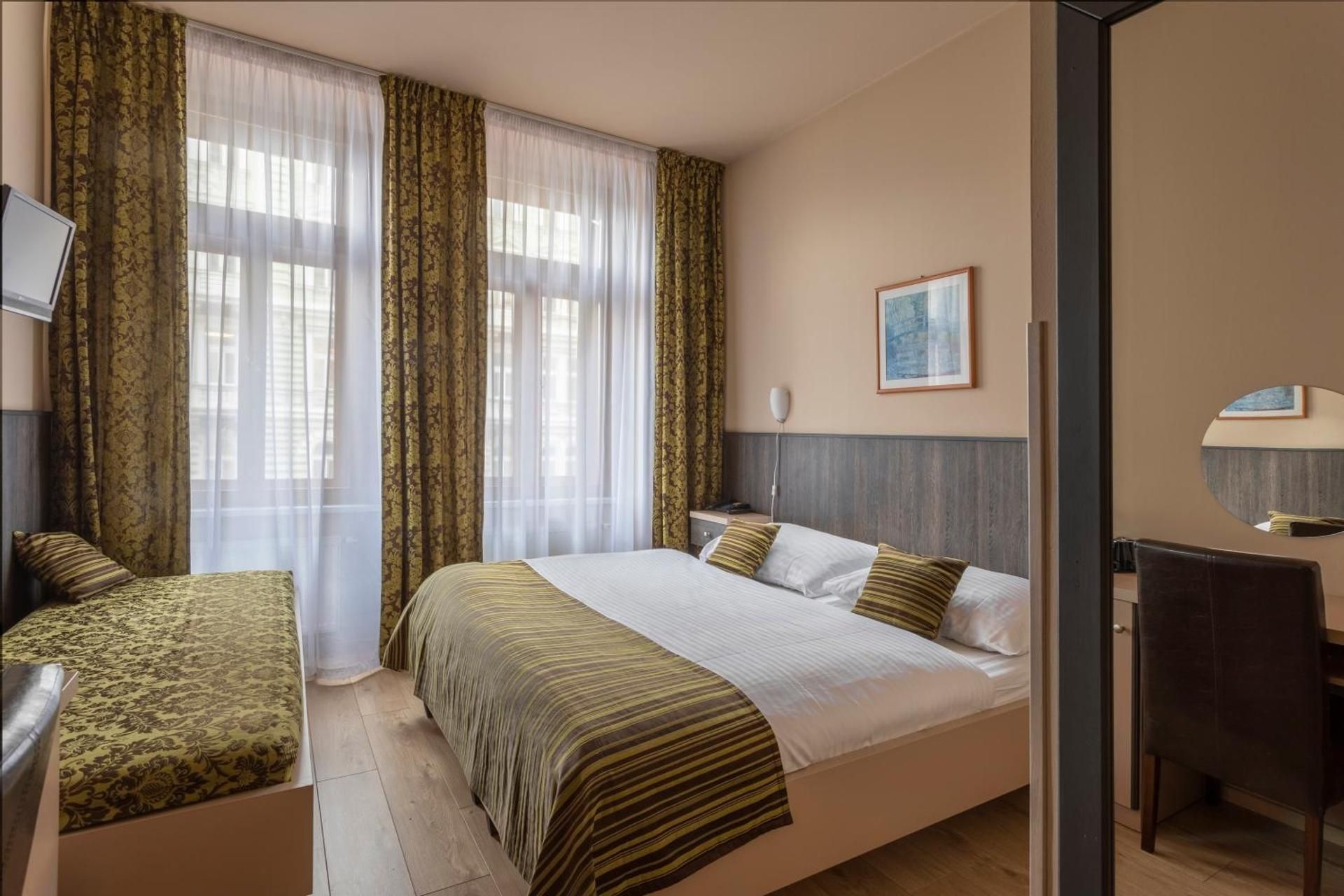 undefined Hotel Superior Prague 7